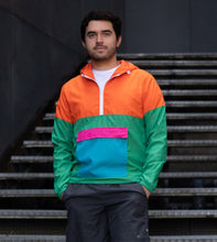 Cargar imagen en el visor de la galería, 18:03